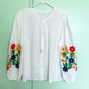 BRAND NEW: Embroidered Floral White Blouse